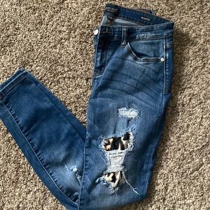 Judy Blue skinny fit jeans size 11 with distressing with leopard